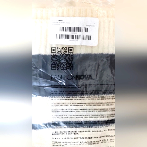 Black and Ivory Hooded long sleeve Sweater - Picture 8 of 8